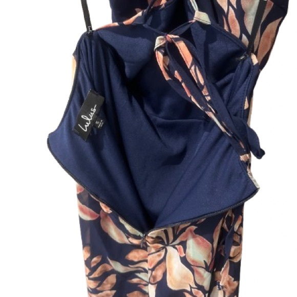 NWOT Lulus Adventure Seeker Floral Backless Maxi Dress Size Small - Picture 7 of 7